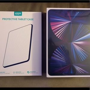 Brand NEW iPad 11in 256g with free protector